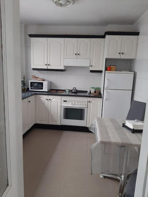 Habitacion Canteras Con Bano Privado , En Apartamento Compartido Лас-Пальмас-де-Гран-Канария Экстерьер фото